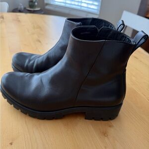 Ecco Women's Chelsea Boots